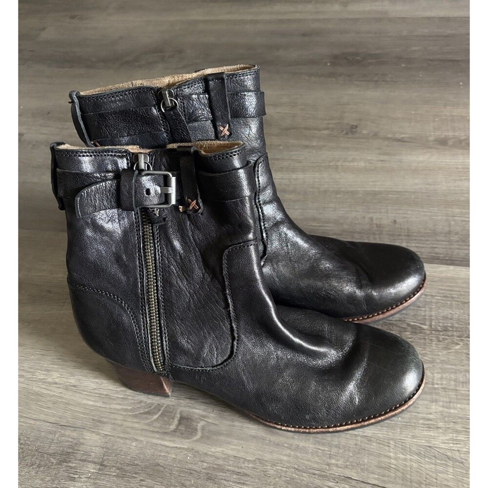 Trask Madison Leather Lug Sole Black Boots 10